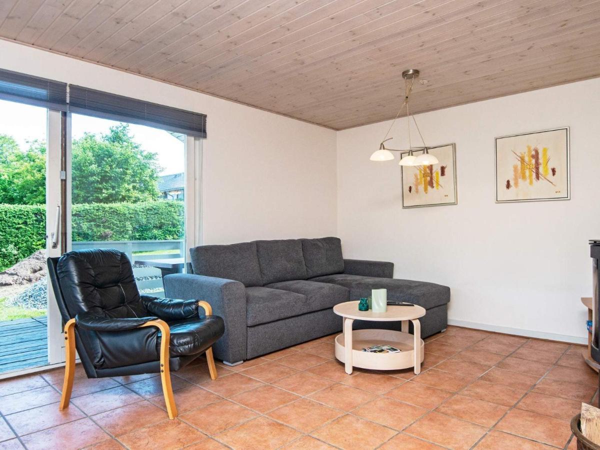 4 Person Holiday Home In B Rkop Бёркоп Экстерьер фото