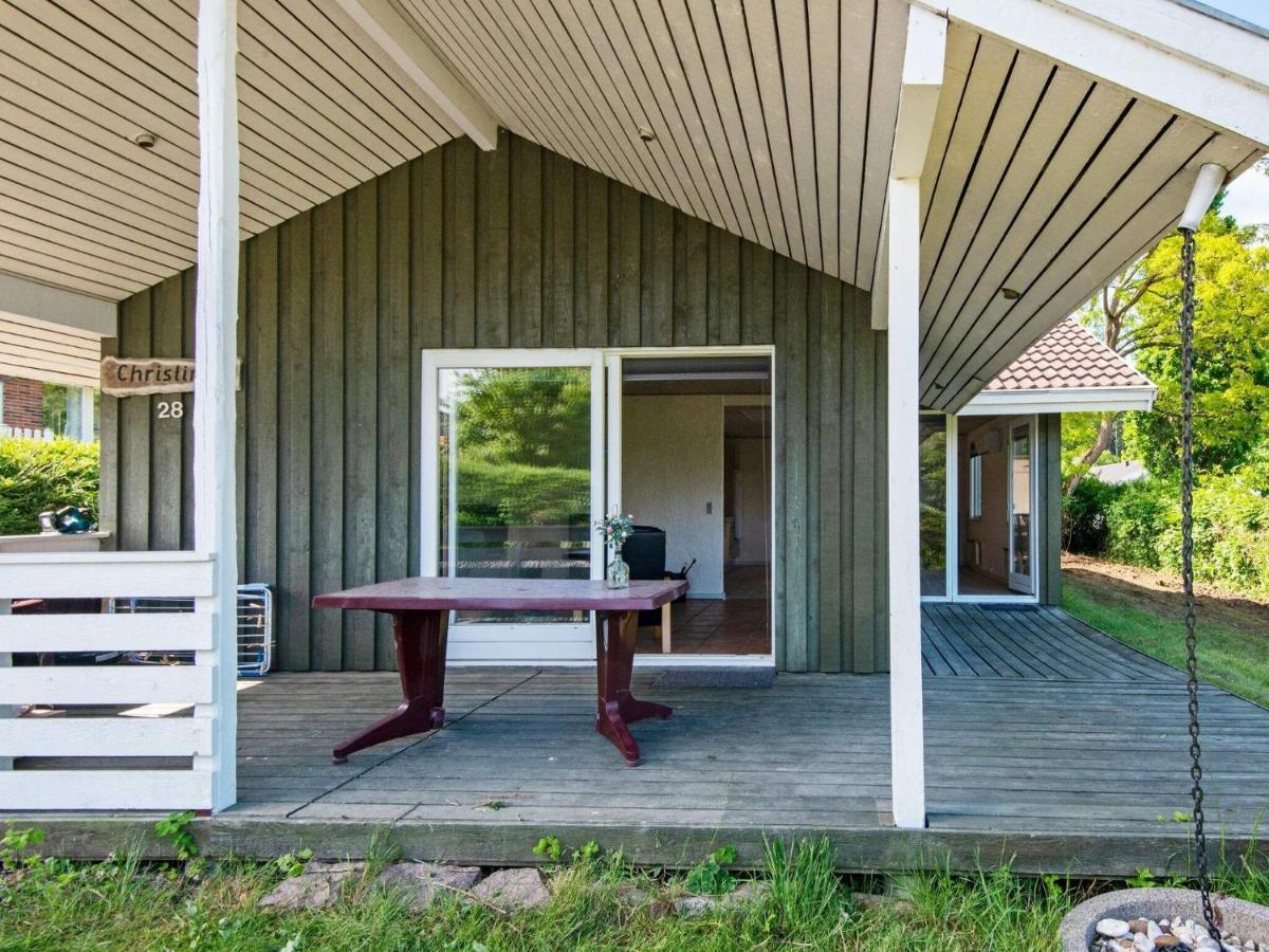 4 Person Holiday Home In B Rkop Бёркоп Экстерьер фото